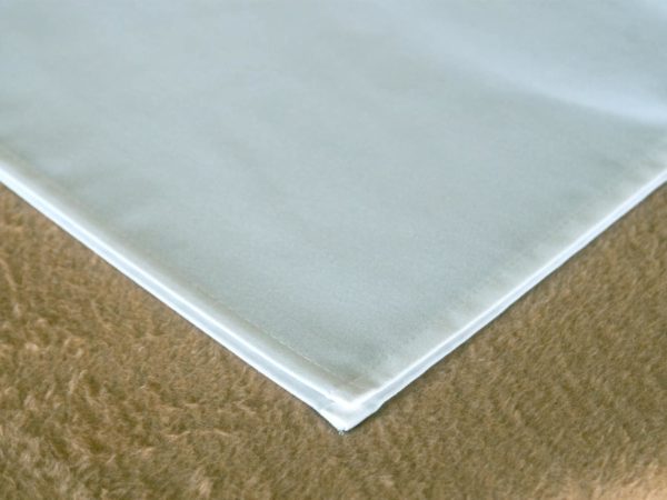 White Easy Care 100% Polyester Napkins & Table Cloths
